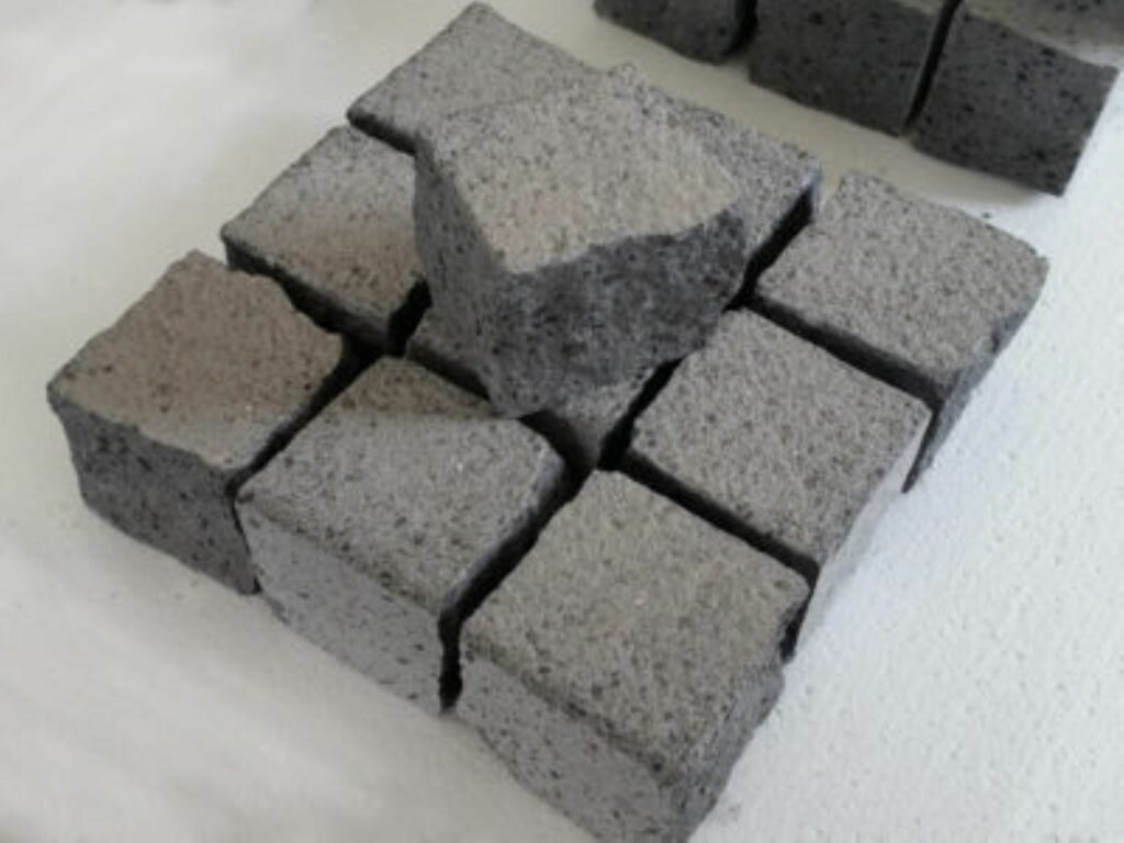 CUBETTI-PIETRA-LAVICA-BASALTO-LAVICO-ITALGRANITI-16