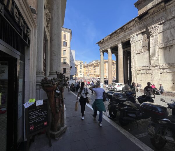 ROMA-PAVIMENTO-PIETRA-LAVICA-BASALTO-LAVICO-CORDOLI-CIGLI-GRANITO-ITALGRANITI-20-SM