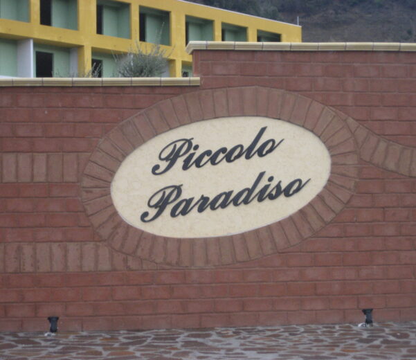 ROSONI-SCRITTE-INTARSIATE-PIETRA-MARMO-GRANITO-ITALGRANITI-11